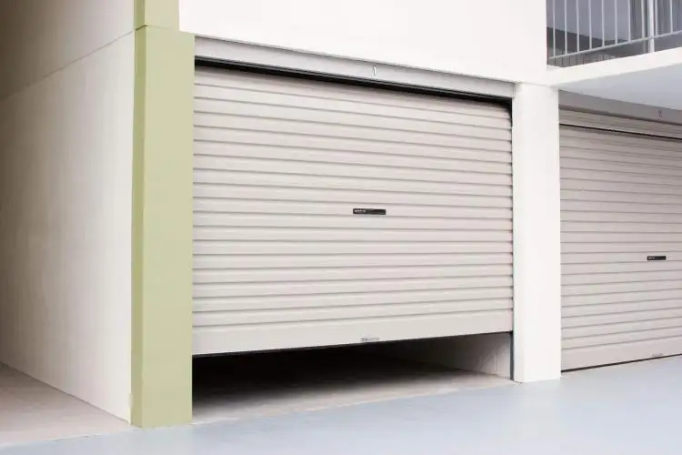 Service Rolling Door